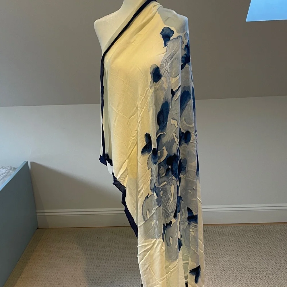 Large wrap - Picture 1 of 3